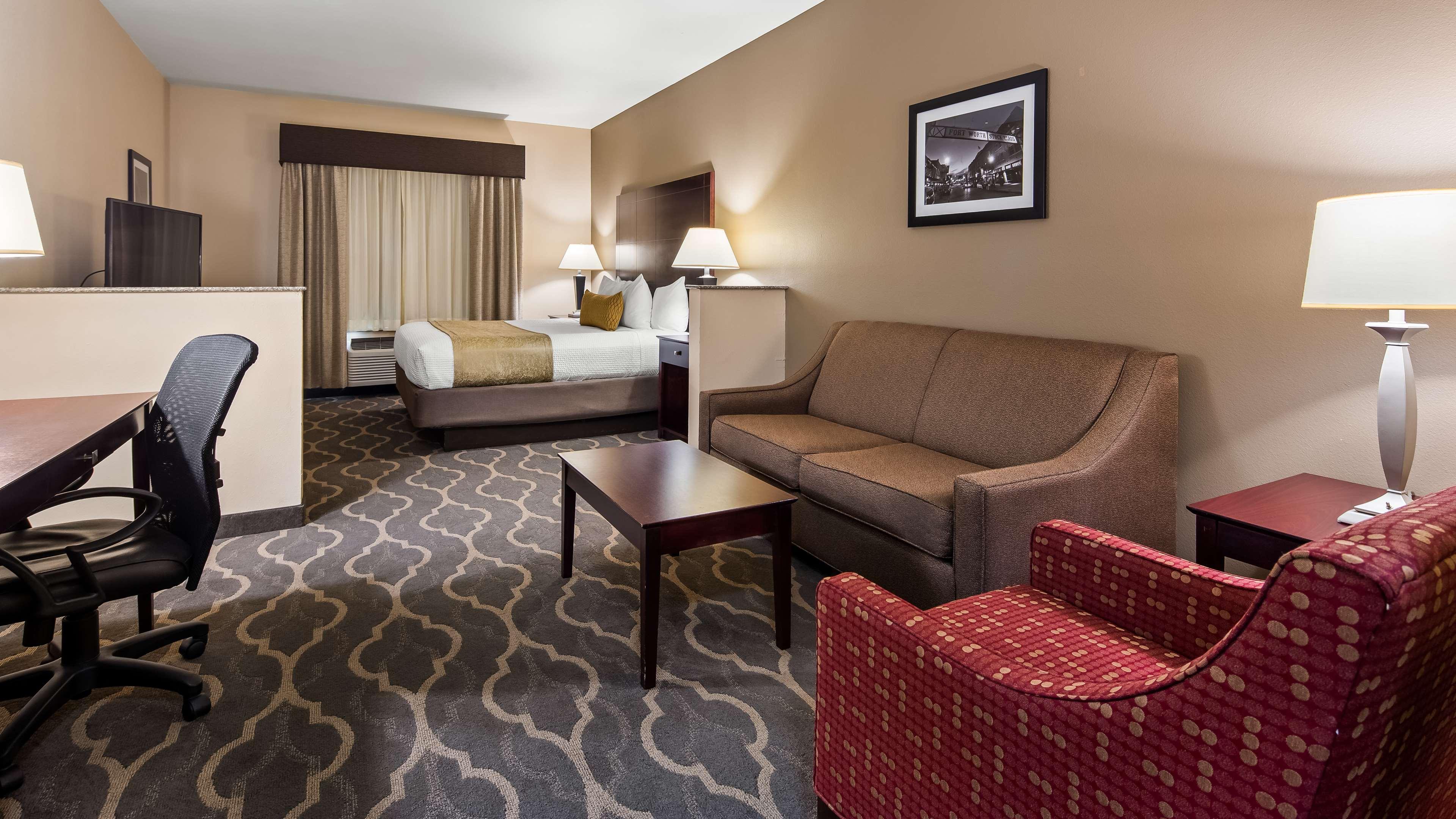 Best Western Plus Burleson Inn & Suites Экстерьер фото